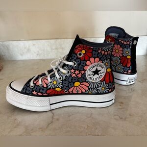 Converse Floral High-Top platform